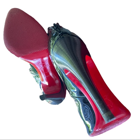 Christian Louboutins Armor Ankle Boots size 39 1/2 - Picture 3 of 5